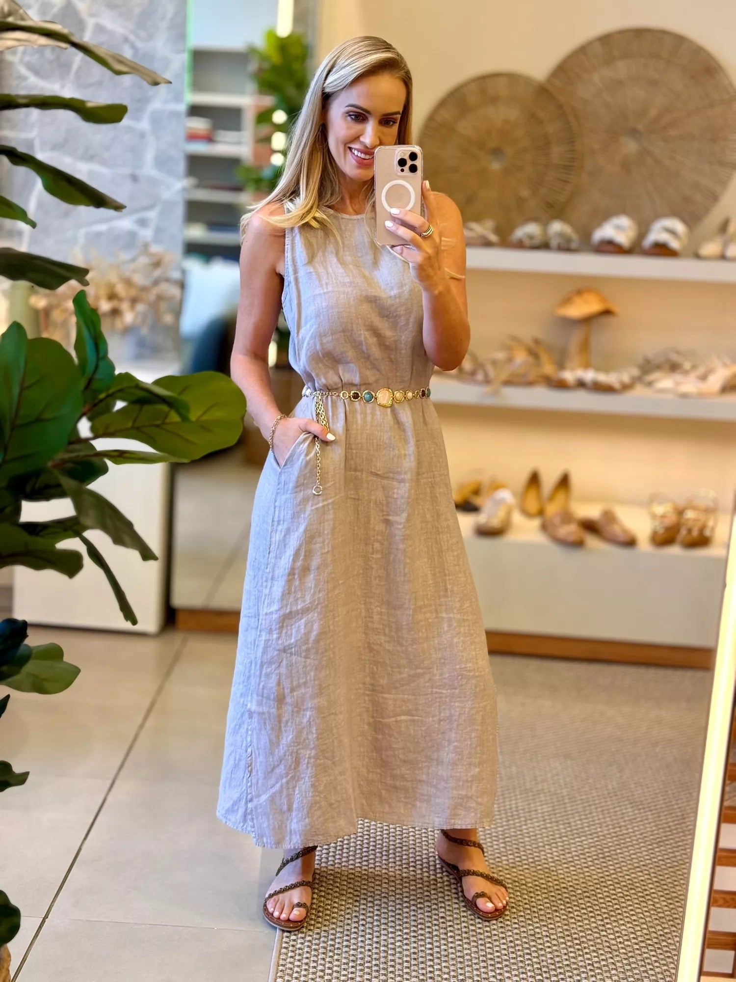 Vestido Regata Em Linho 100% Italiano