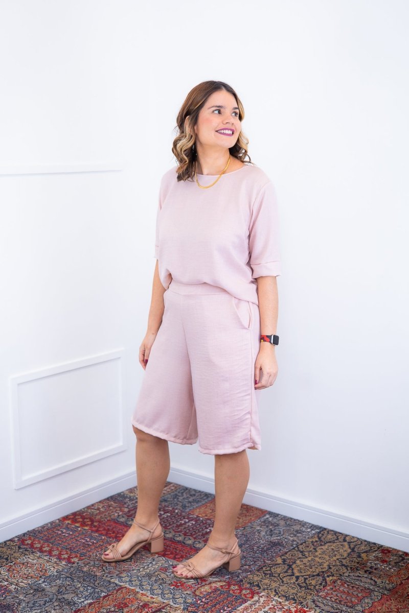 Conjunto Dulce – Blusa Oversized e Bermuda com Bolsos em Linho Light