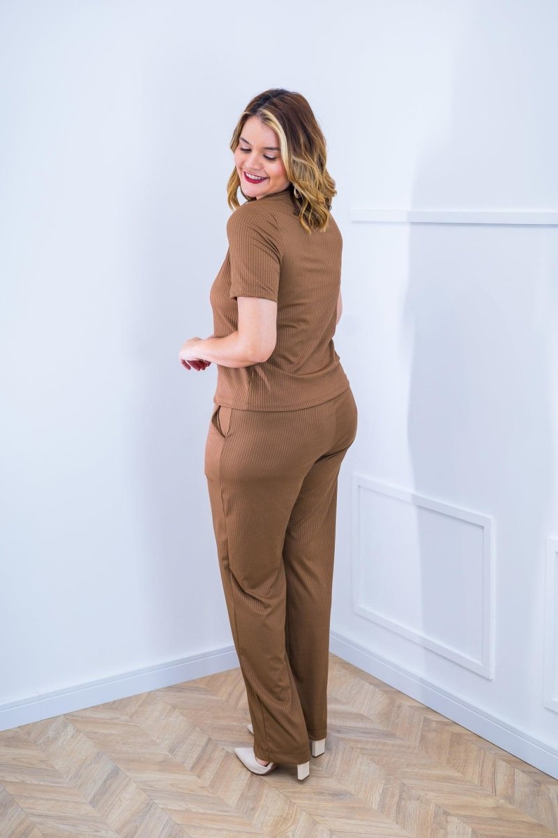 Conjunto Elizabeth - Calça Pantalona em Malha Canelada