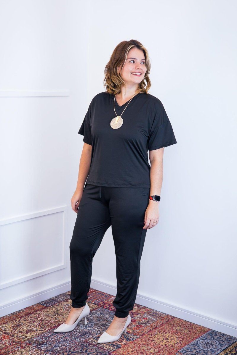 Conjunto Flórida - Malha Confort Calça e Blusa de Gola V