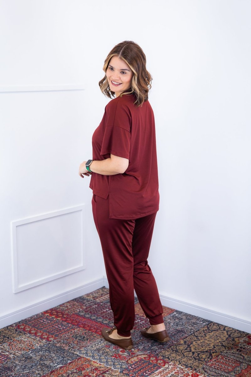 Conjunto Flórida - Malha Confort Calça e Blusa de Gola V