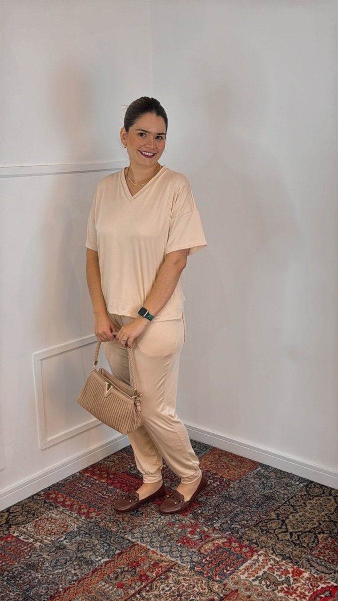 Conjunto Flórida - Malha Confort Calça e Blusa de Gola V