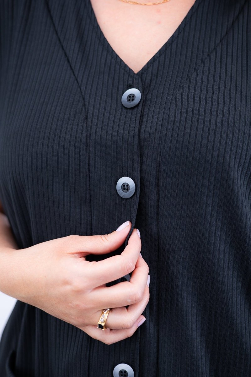 Conjunto Itália - Em Malha Canelada com Colete de Botões e Calça Pantalona