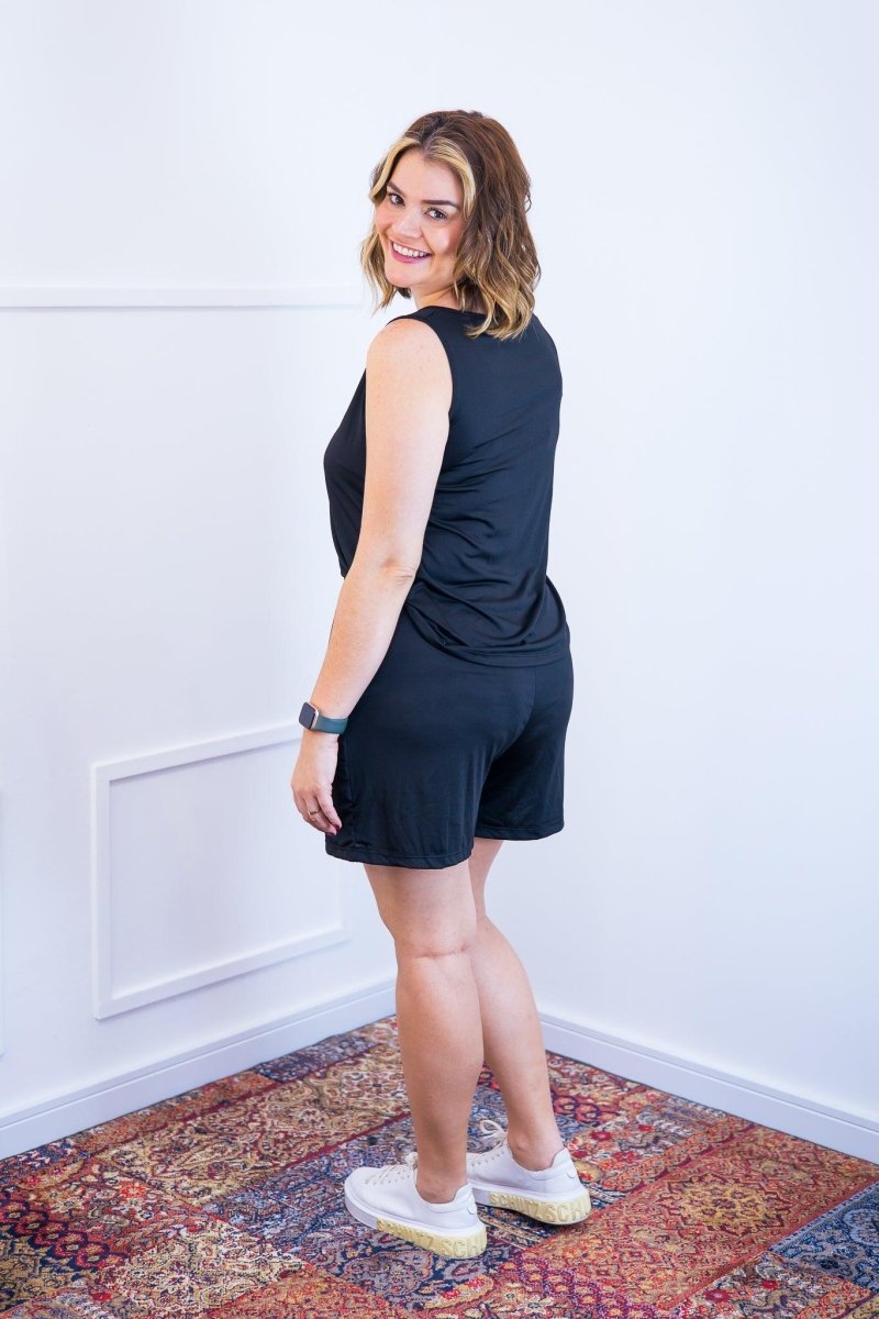 Conjunto Olivia - Bermudinha e Blusa Regata em Malha Confort