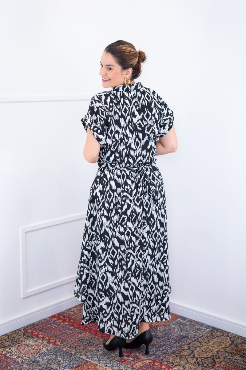 Conjunto Rio – Saia Longa e Blusa com Decote V em Crepe com Caimento Fluido