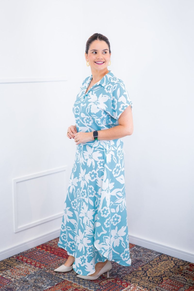 Conjunto Rio – Saia Longa e Blusa com Decote V em Crepe com Caimento Fluido