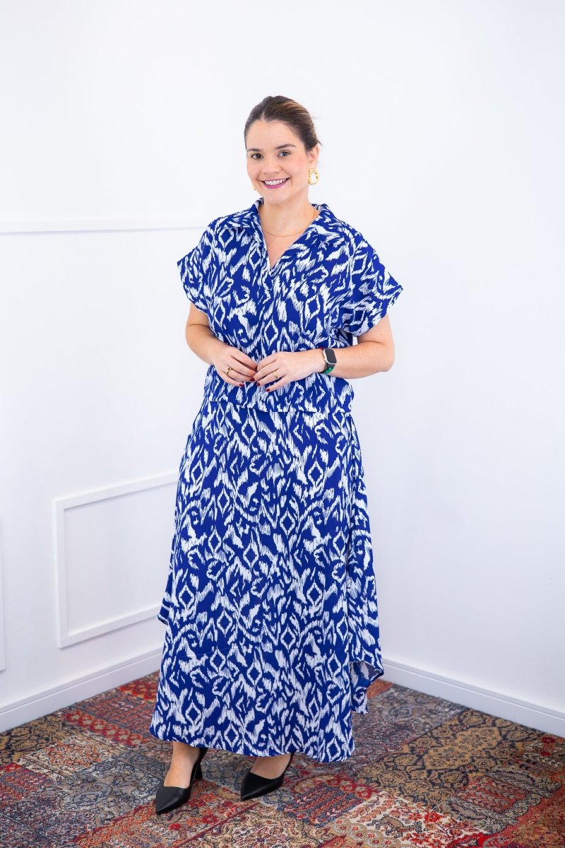 Conjunto Rio – Saia Longa e Blusa com Decote V em Crepe com Caimento Fluido