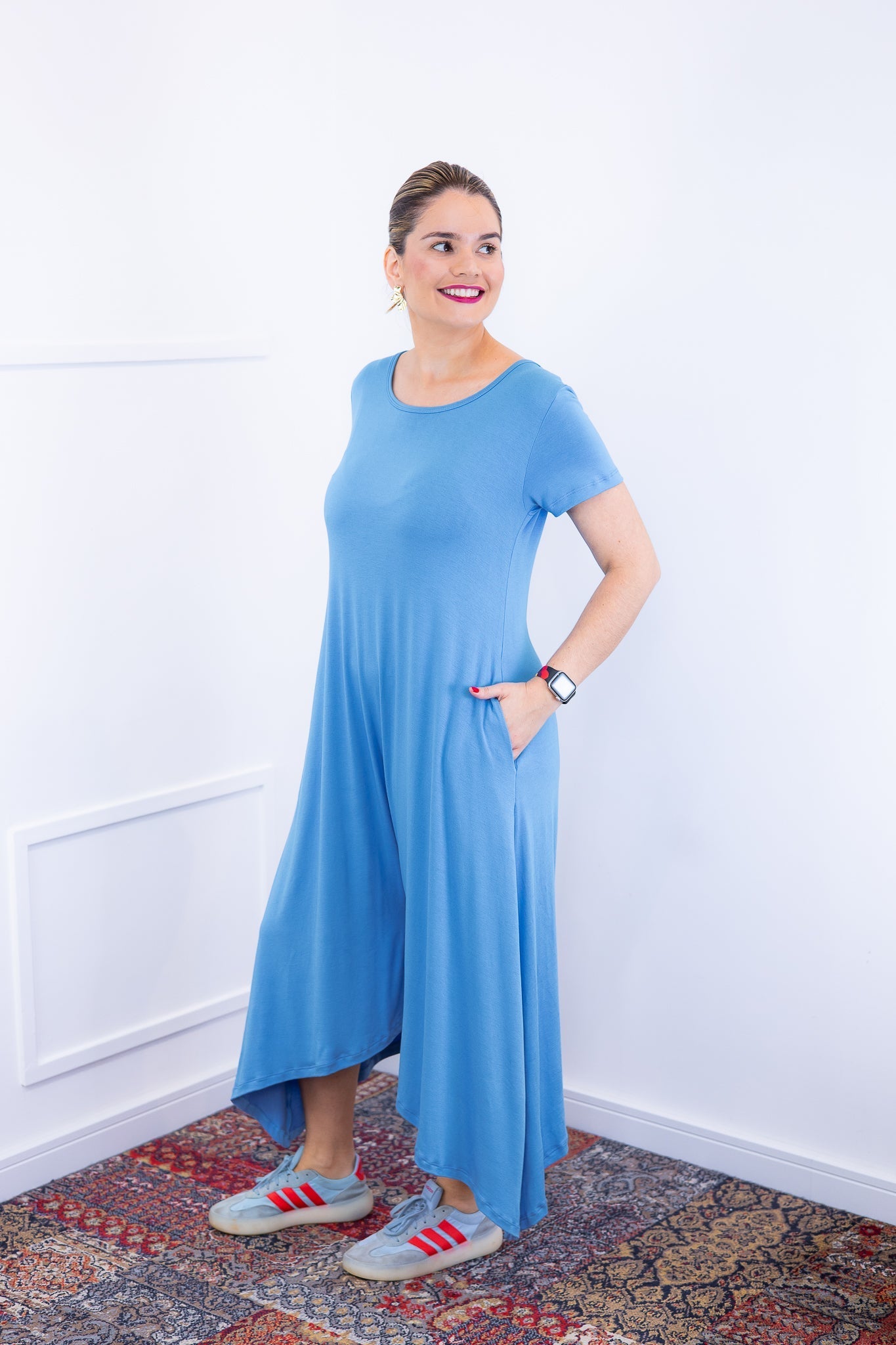 Macacão Origem - Gola Redonda com Barra Triangular em Viscolycra