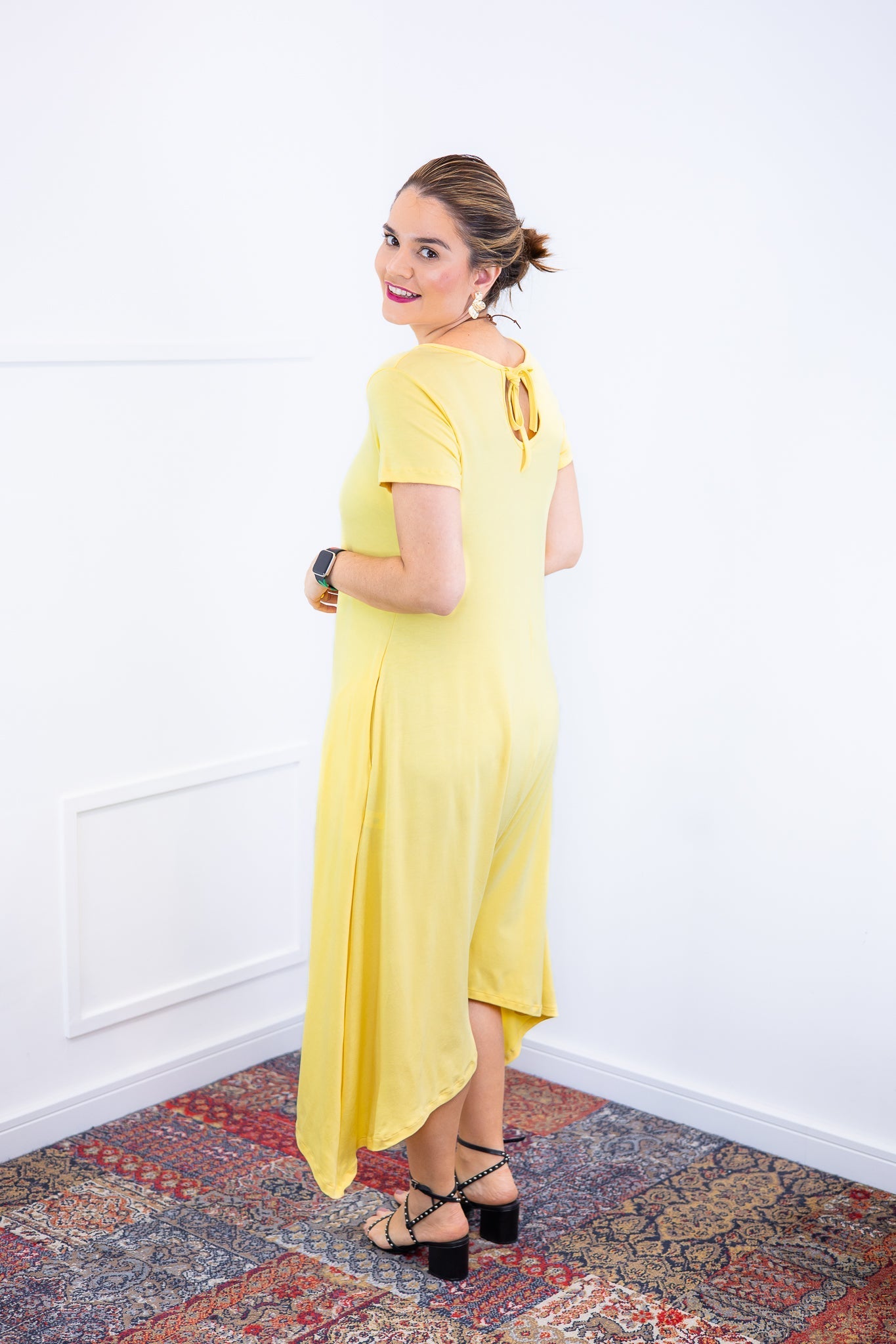 Macacão Origem - Gola Redonda com Barra Triangular em Viscolycra