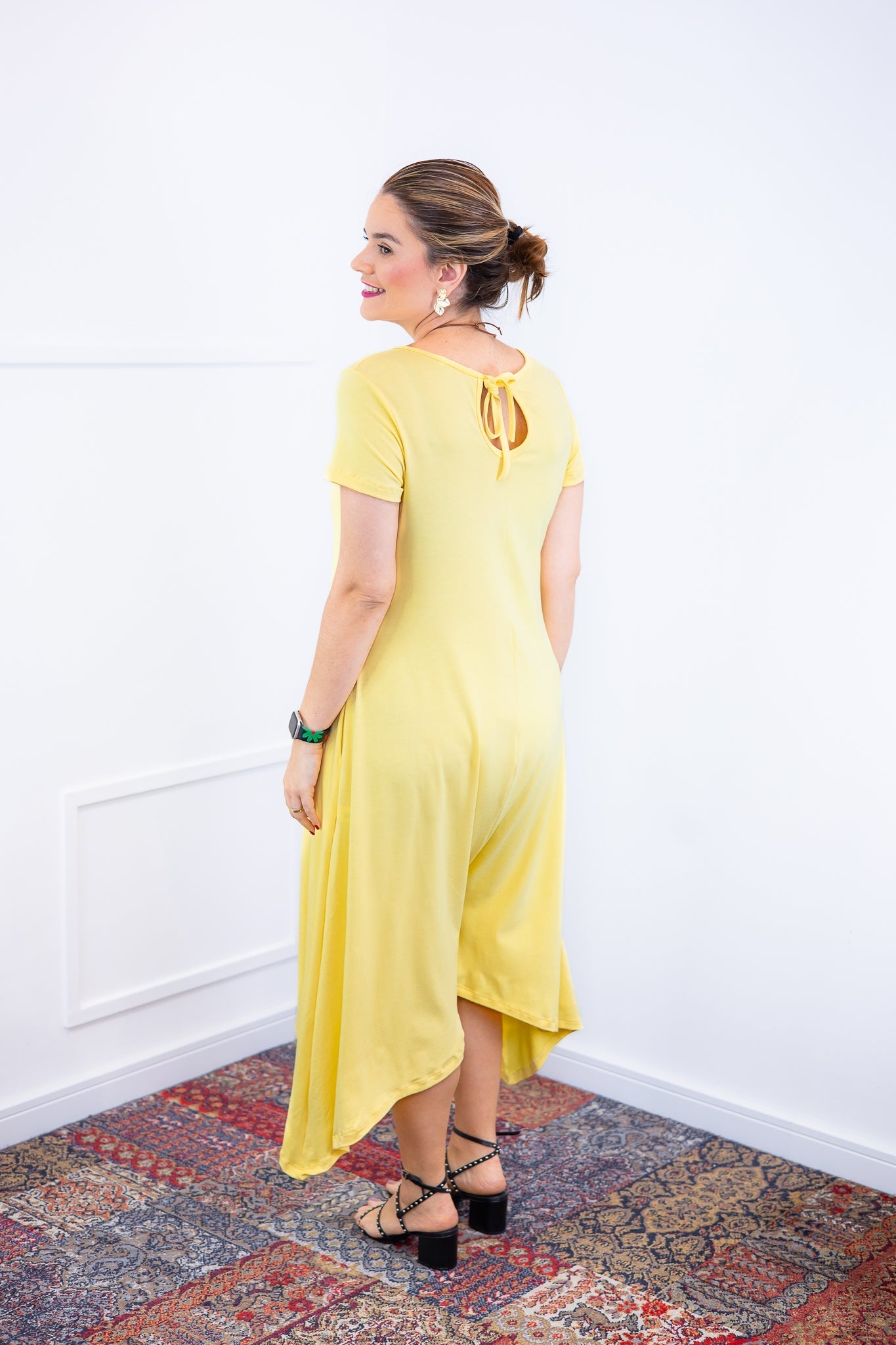 Macacão Origem - Gola Redonda com Barra Triangular em Viscolycra