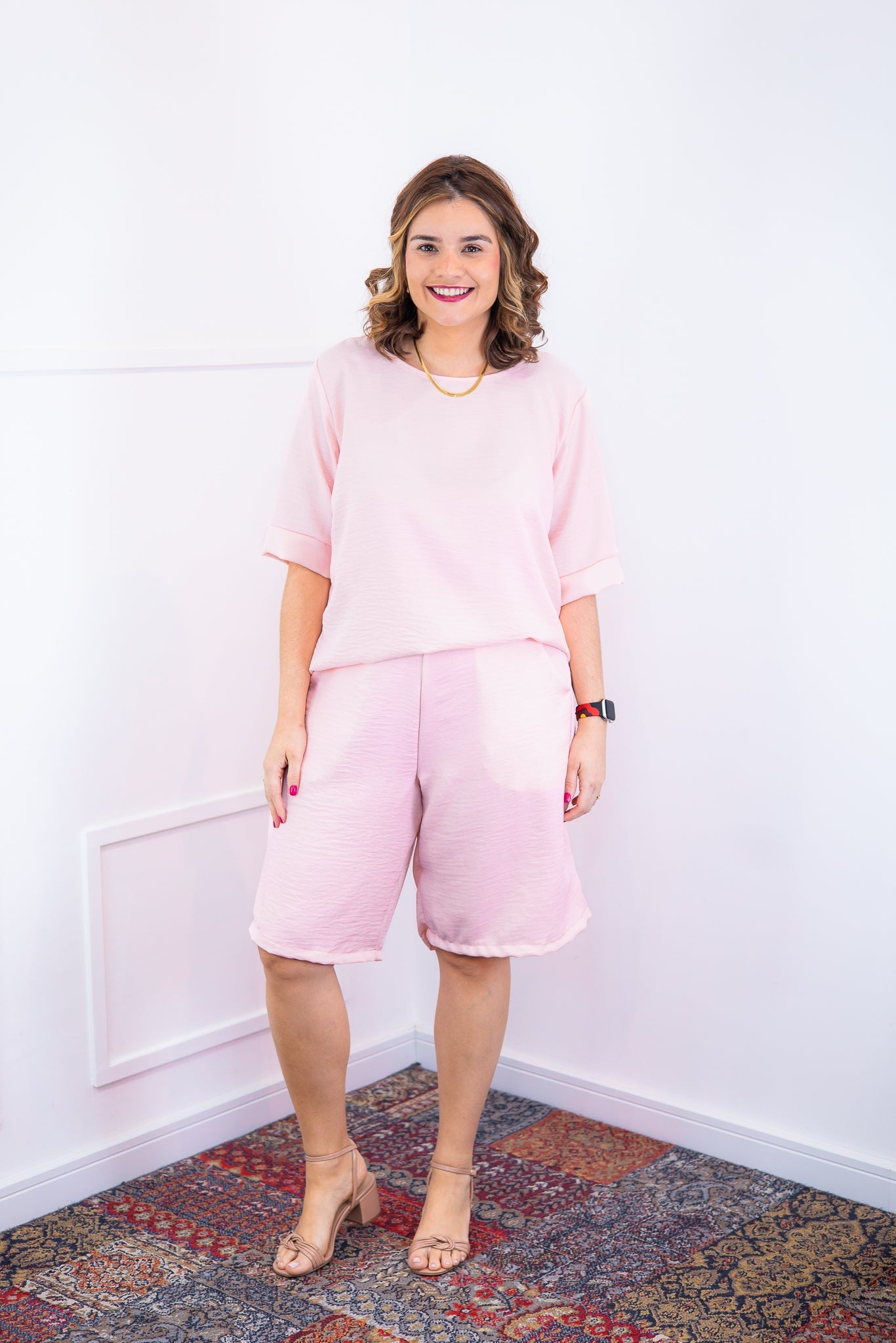 Conjunto Dulce – Blusa Oversized e Bermuda com Bolsos em Linho Light