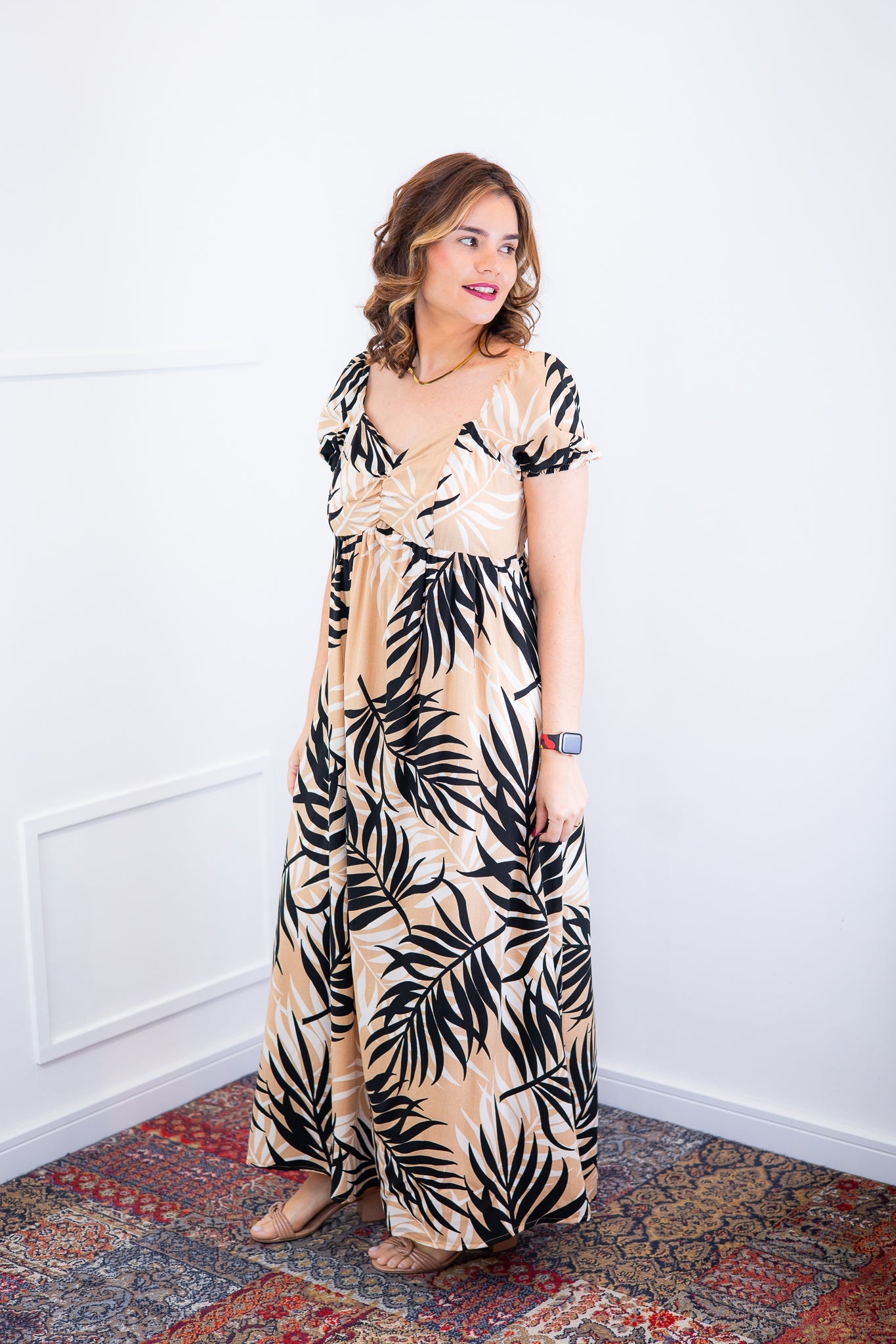 Vestido Longo Cecília – Manga Ciganinha em Viscolinho com Bolsos Laterais