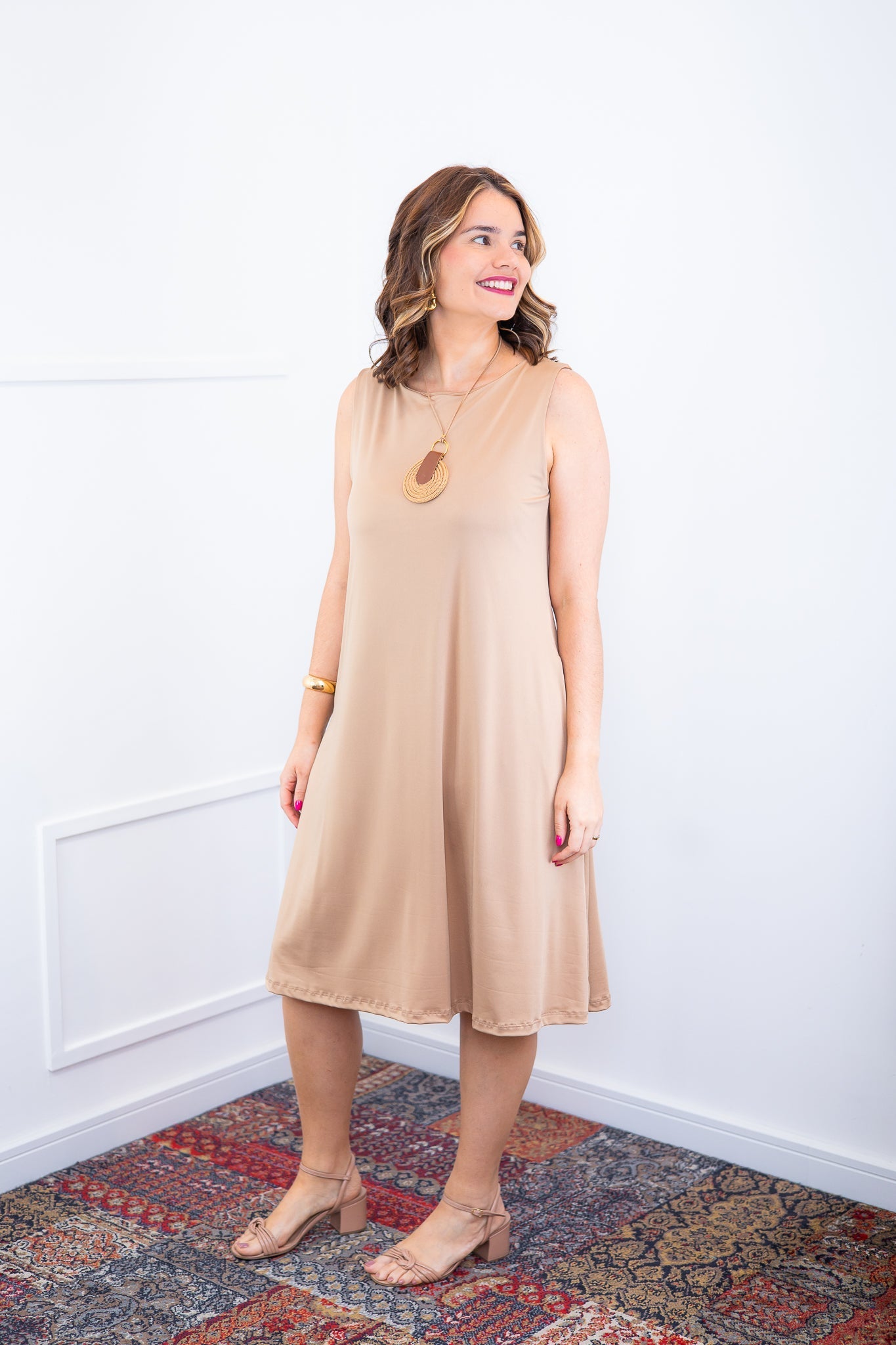 Vestido Sofia - Malha Confort Regata Midi