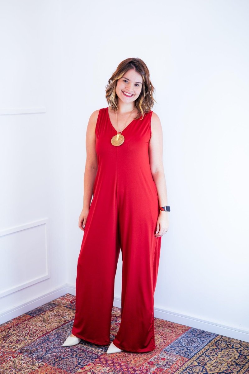 Macacão Aurora - Regata Decote V em Malha Confort