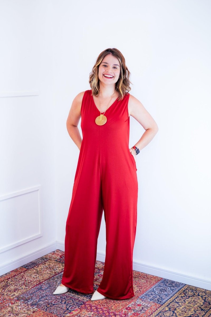 Macacão Aurora - Regata Decote V em Malha Confort