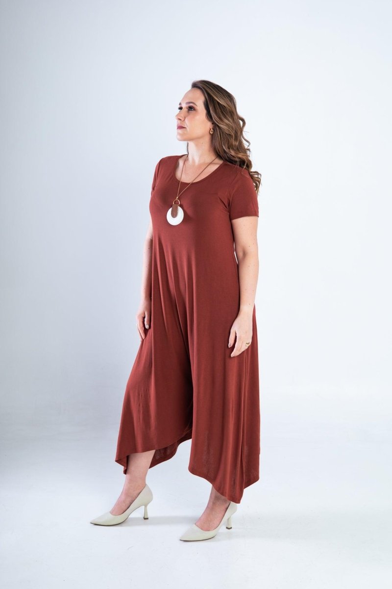 Macacão Origem - Gola Redonda com Barra Triangular em Viscolycra