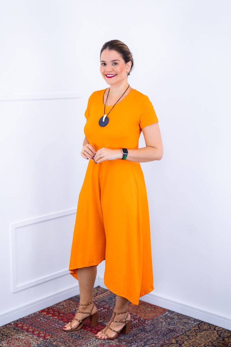 Macacão Origem - Gola Redonda com Barra Triangular em Viscolycra