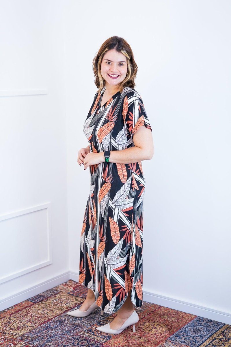 Vestido Antonella – Decote V com Fendas Laterais em Malha Confort