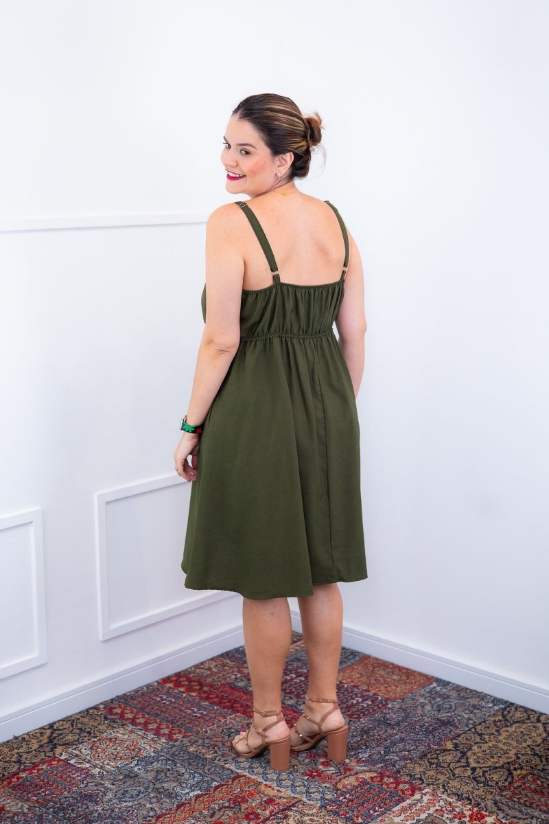 Vestido Malu – Alça Ajustável em Viscose Marrant com Saia Evasê e Bolsos