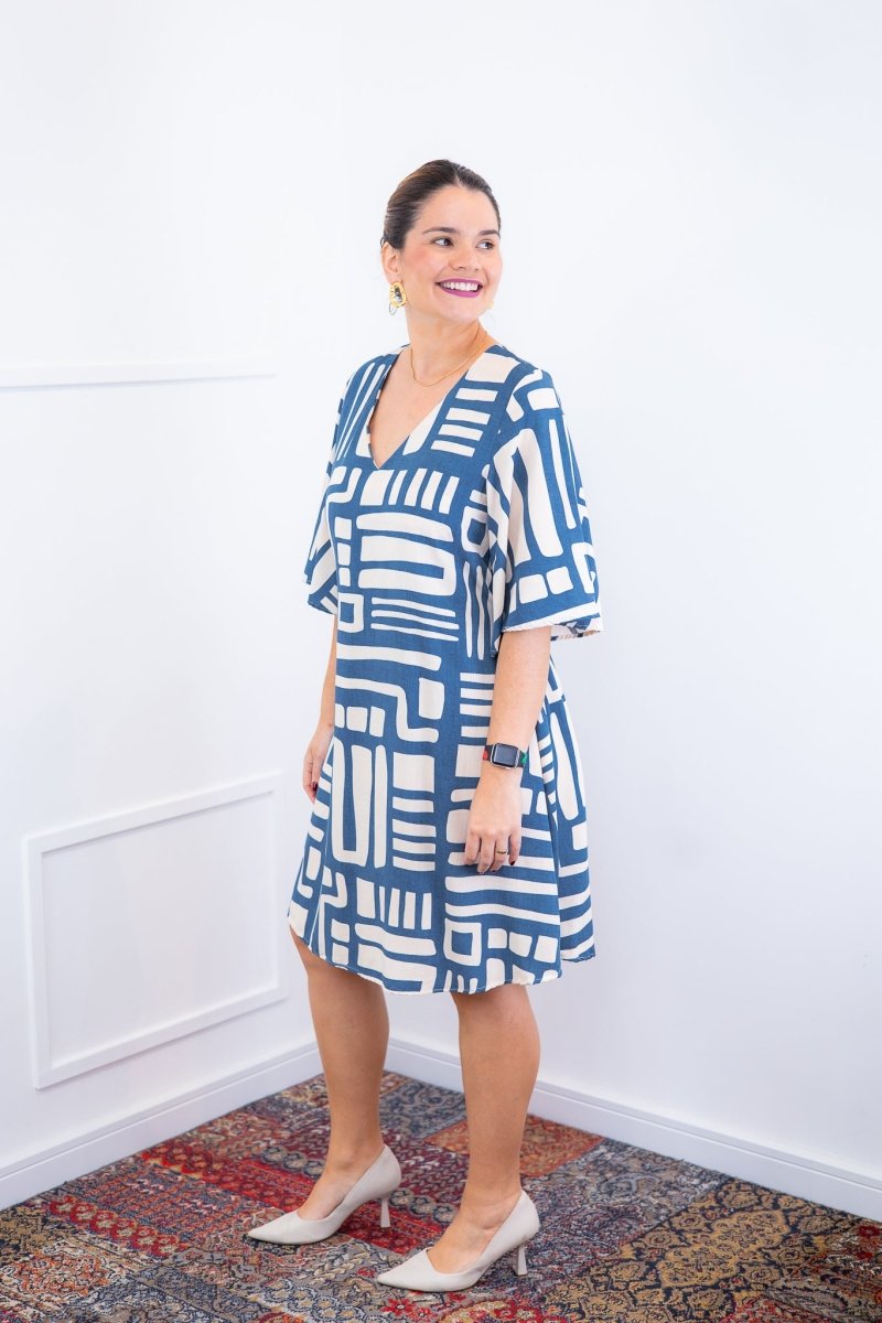 Vestido Sabrina - Decote V Manga Morcego em Viscolinho