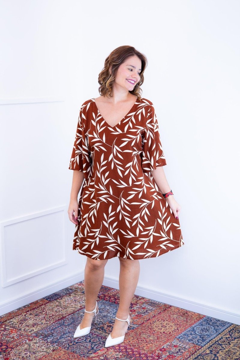 Vestido Sabrina - Decote V Manga Morcego em Viscolinho