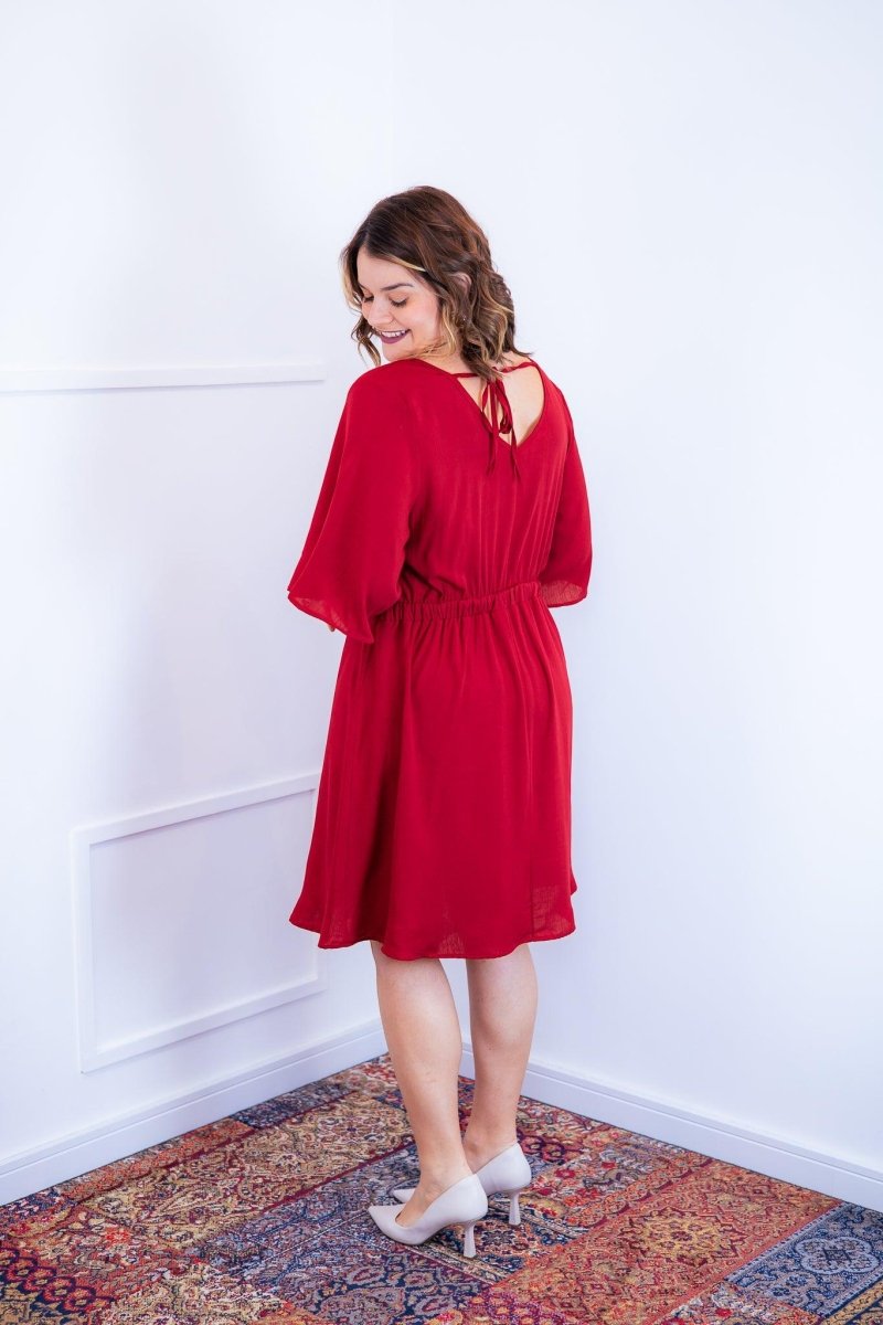 Vestido Sabrina - Decote V Manga Morcego em Viscolinho