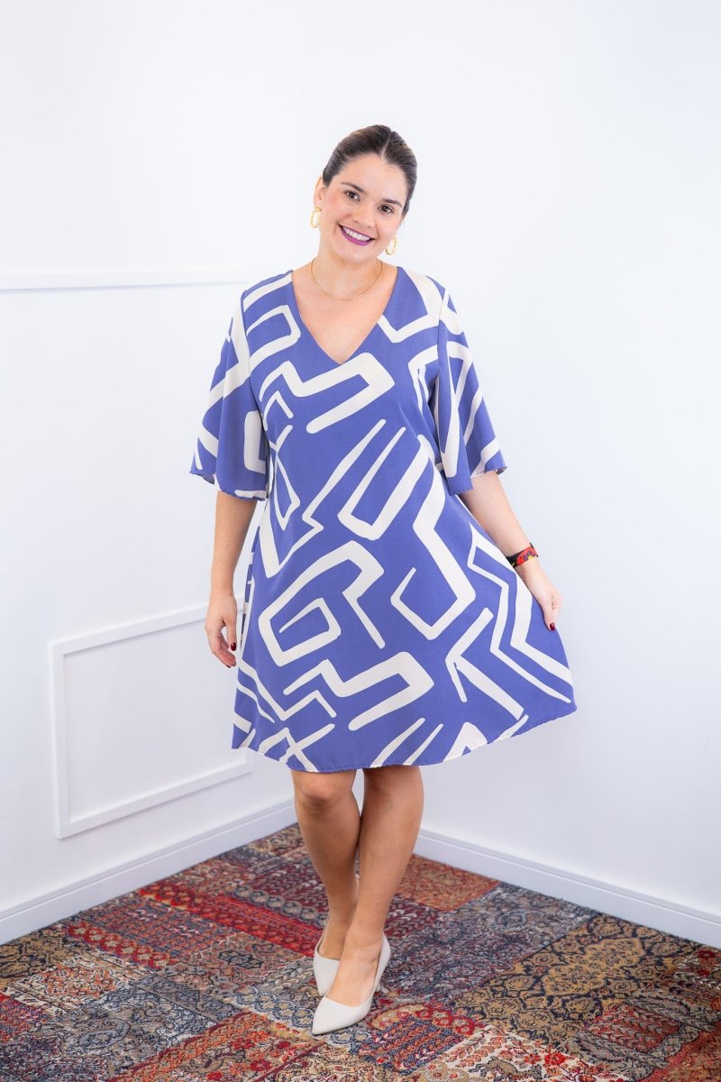 Vestido Sabrina - Decote V Manga Morcego em Viscolinho