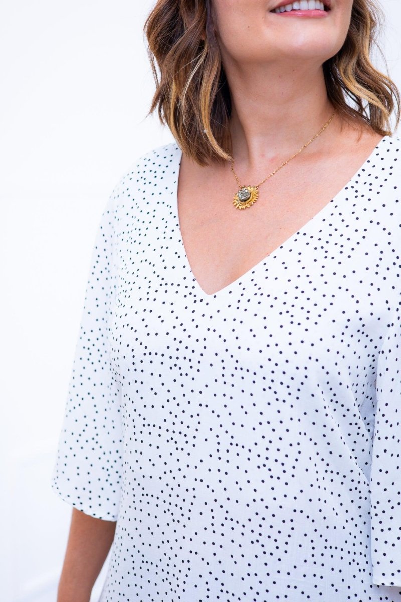 Vestido Sabrina - Decote V Manga Morcego em Viscolinho