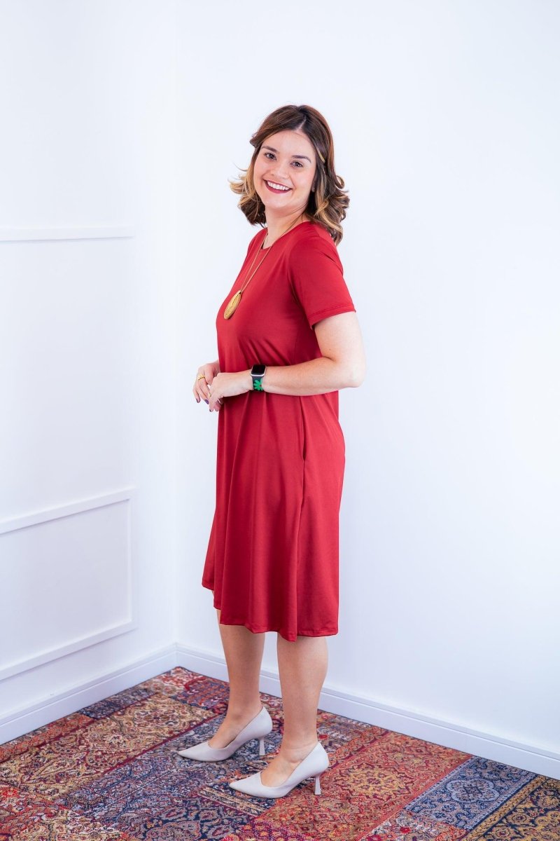 Vestido Sara - Malha Confort Midi com Manga