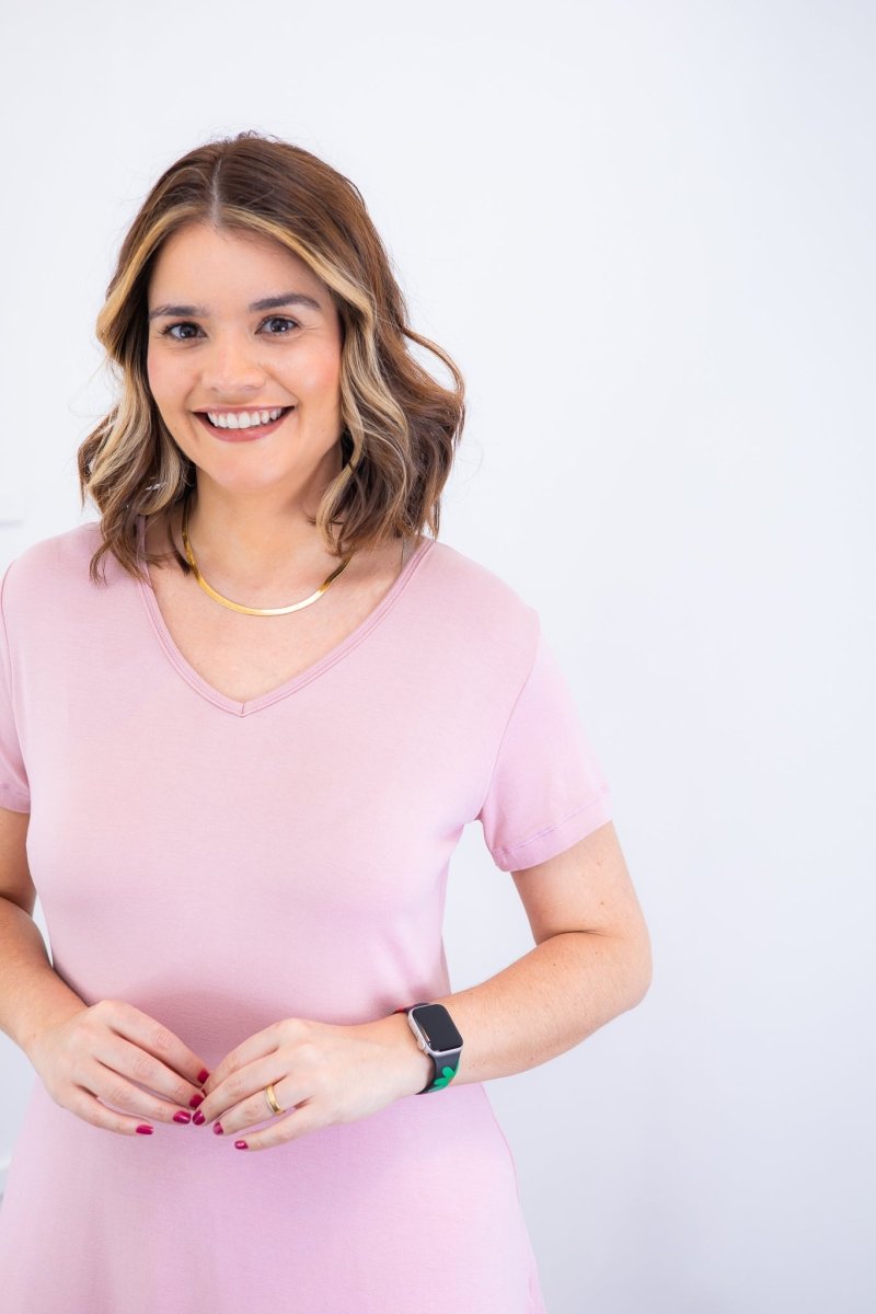 Vestido Verona - Babado Gola V e Manga Curta