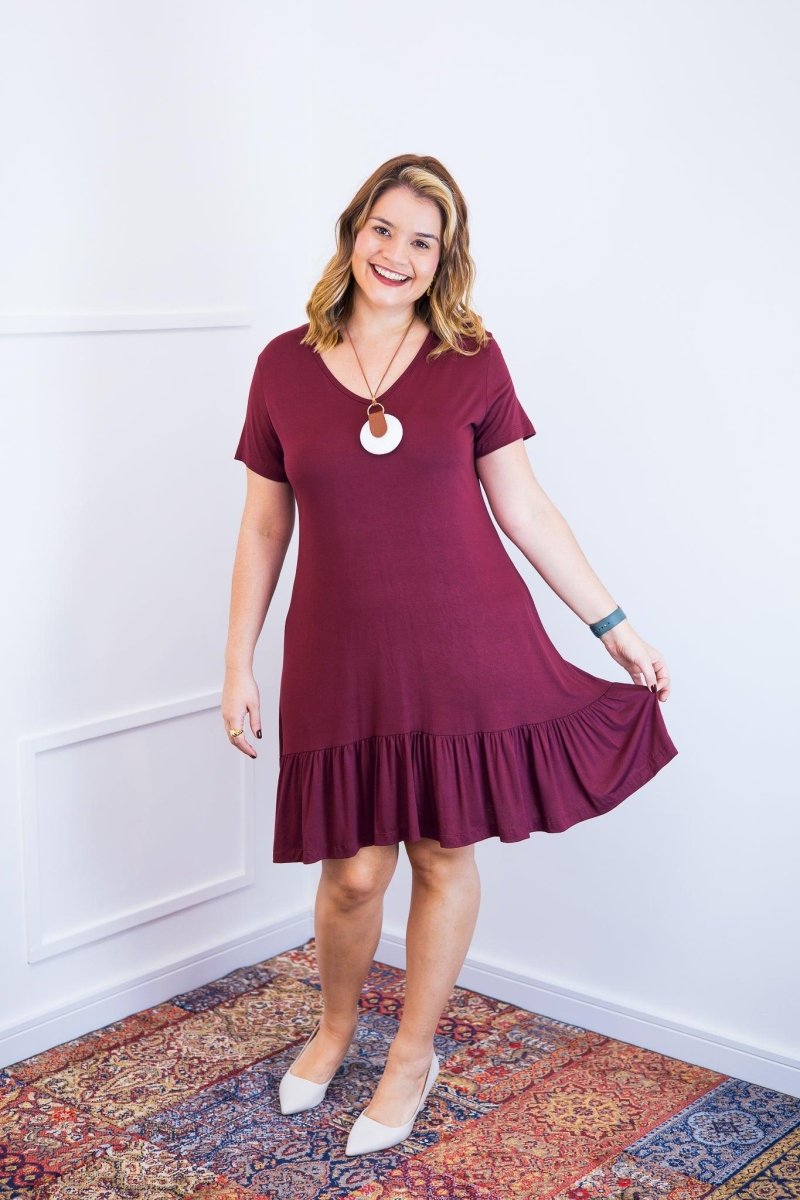 Vestido Verona - Babado Gola V e Manga Curta