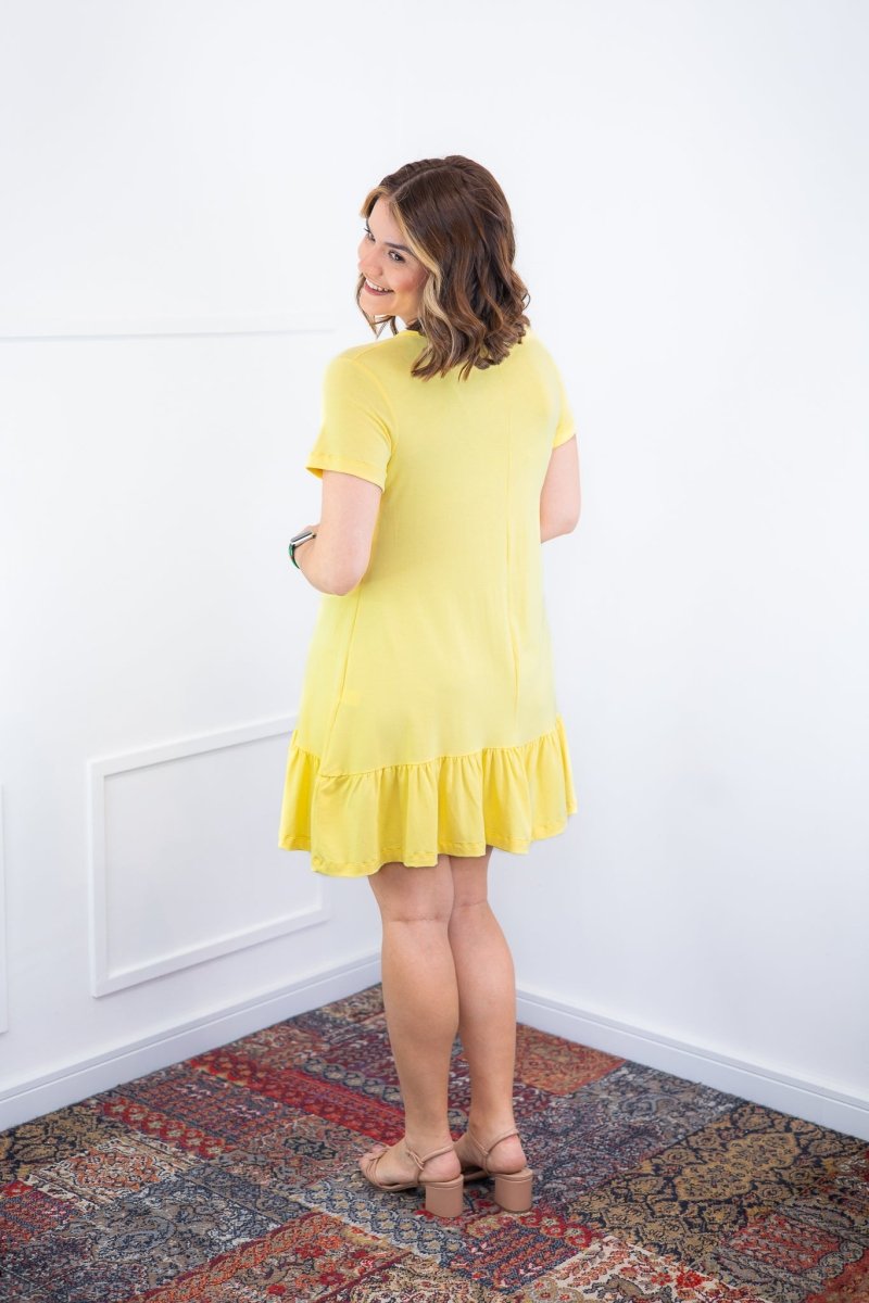 Vestido Verona - Babado Gola V e Manga Curta