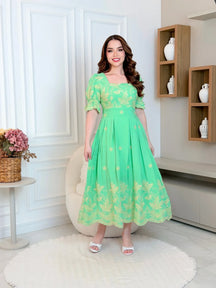 Vestido Máxi Midi Lese Bordado