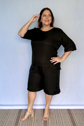 Conjunto Dulce –  Blusa Oversized e Bermuda com Bolsos em Linho Light