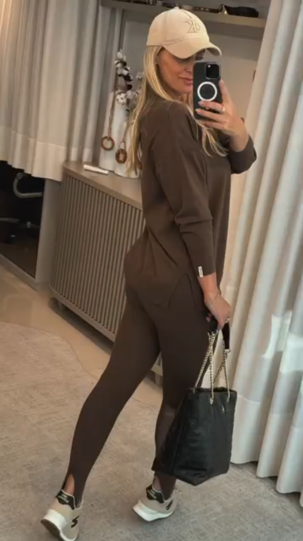 Conjunto em algodão Marrom