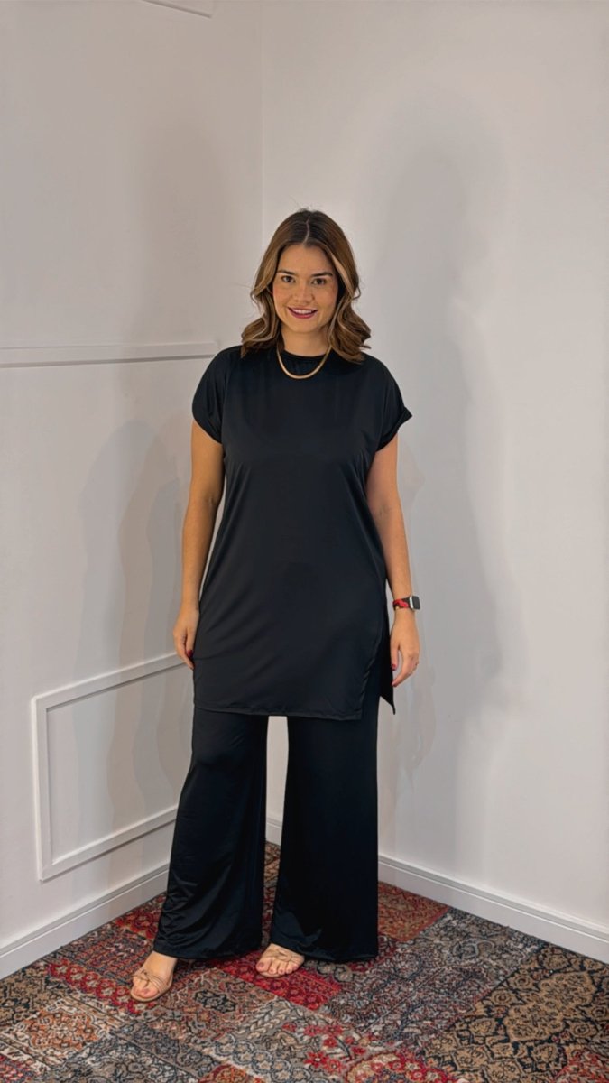 Conjunto Califórnia - Túnica Longa com Fenda Lateral e Calça Pantalona em Malha Confort