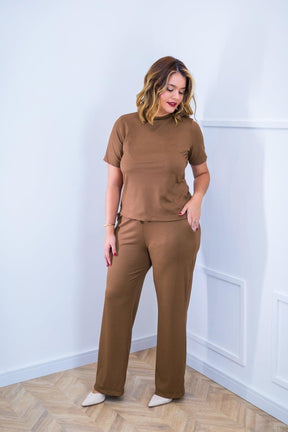 Conjunto Elizabeth - Calça Pantalona em Malha Canelada