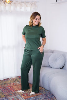 Conjunto Elizabeth - Calça Pantalona em Malha Canelada