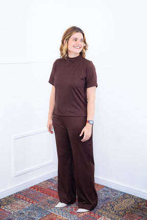 Conjunto Elizabeth - Calça Pantalona em Malha Canelada