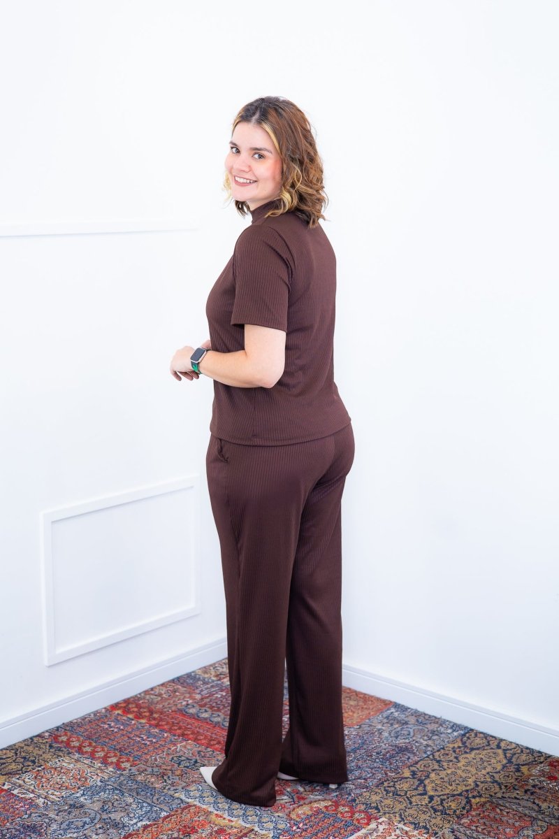 Conjunto Elizabeth - Calça Pantalona em Malha Canelada