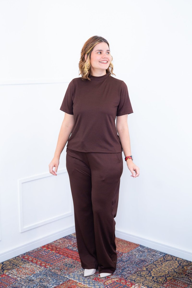 Conjunto Elizabeth - Calça Pantalona em Malha Canelada