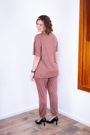 Conjunto Flórida - Malha Confort Calça e Blusa de Gola V