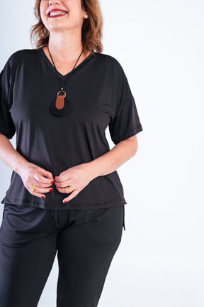 Conjunto Flórida - Malha Confort Calça e Blusa de Gola V