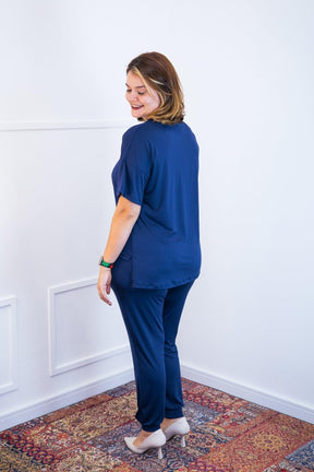 Conjunto Flórida - Malha Confort Calça e Blusa de Gola V