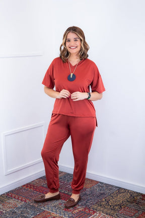 Conjunto Flórida - Malha Confort Calça e Blusa de Gola V