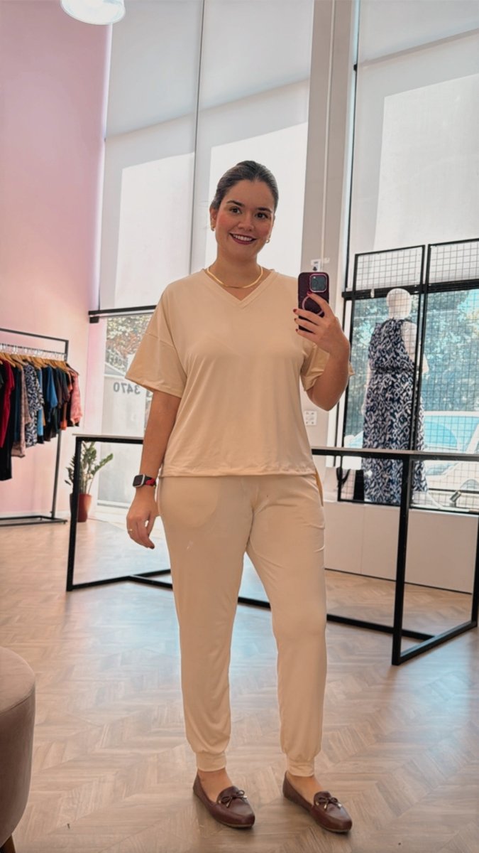 Conjunto Flórida - Malha Confort Calça e Blusa de Gola V