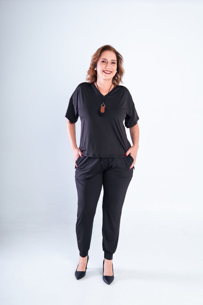 Conjunto Flórida - Malha Confort Calça e Blusa de Gola V