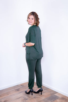 Conjunto Flórida - Malha Confort Calça e Blusa de Gola V