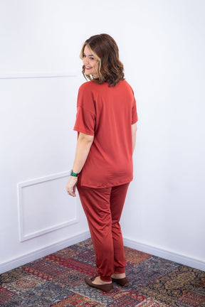 Conjunto Flórida - Malha Confort Calça e Blusa de Gola V