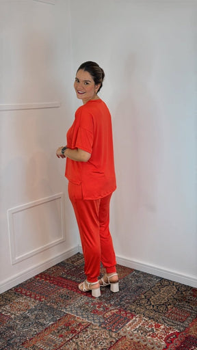 Conjunto Flórida - Malha Confort Calça e Blusa de Gola V